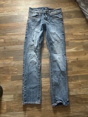 Slim Straight Men’s Jeans in Medium Blue